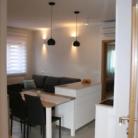 Zorko Valica Apartamento Umago